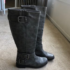 Romilly Tall Gray Boots